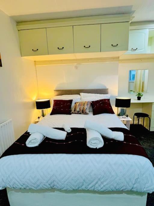 Glamorous Palace With Spa Bath North Shields Eksteriør bilde